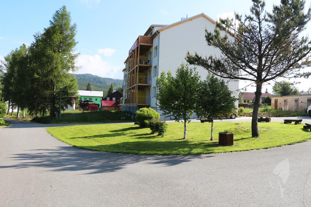 Apartmany Stozec - Nella Premium المظهر الخارجي الصورة